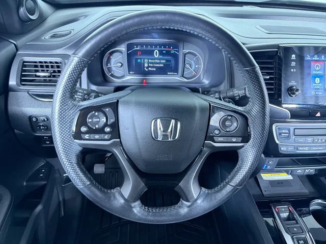 Used 2022 PLATINUM WHITE Honda Elite image 13