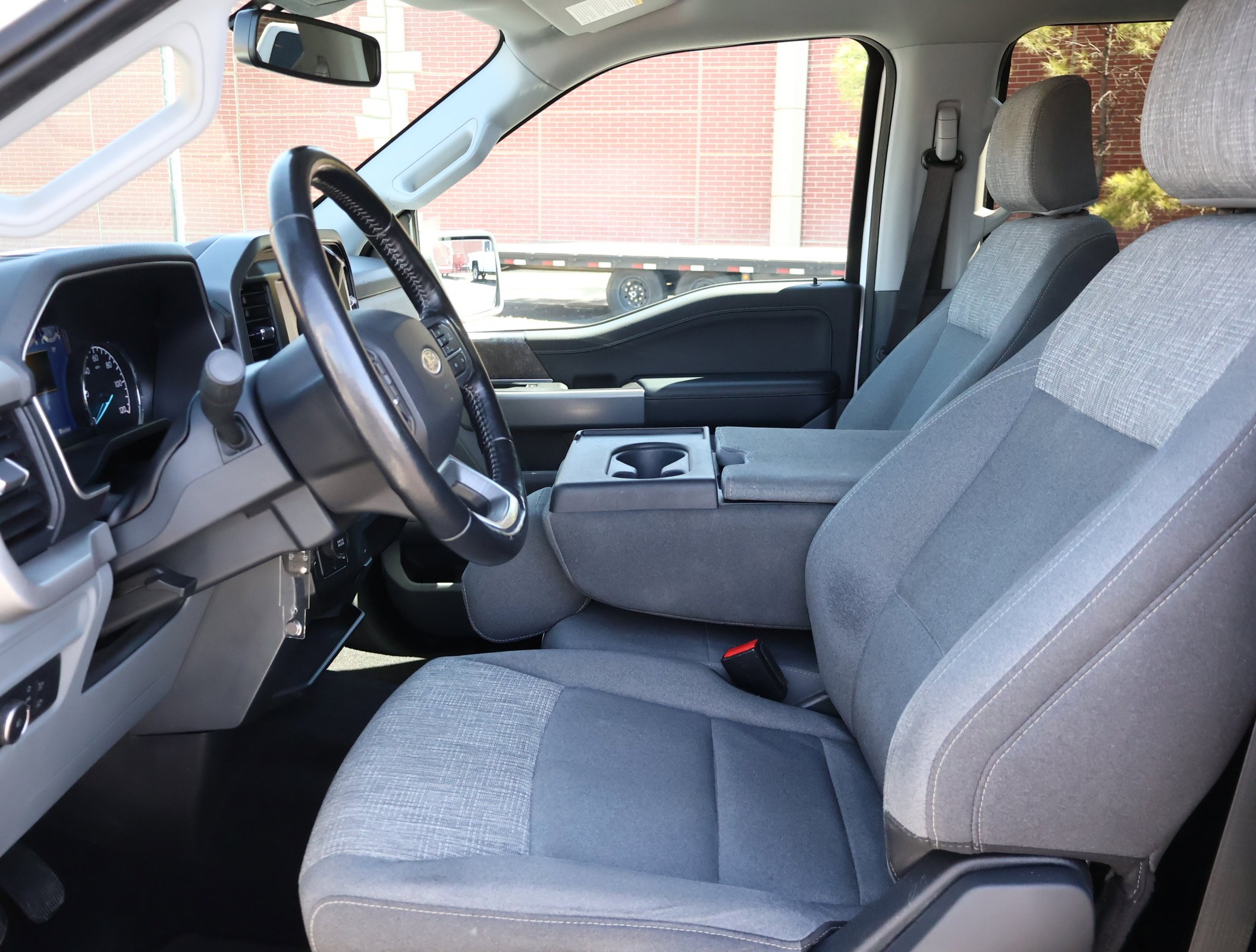 2022 Ford F-150 XLT - Photo 10