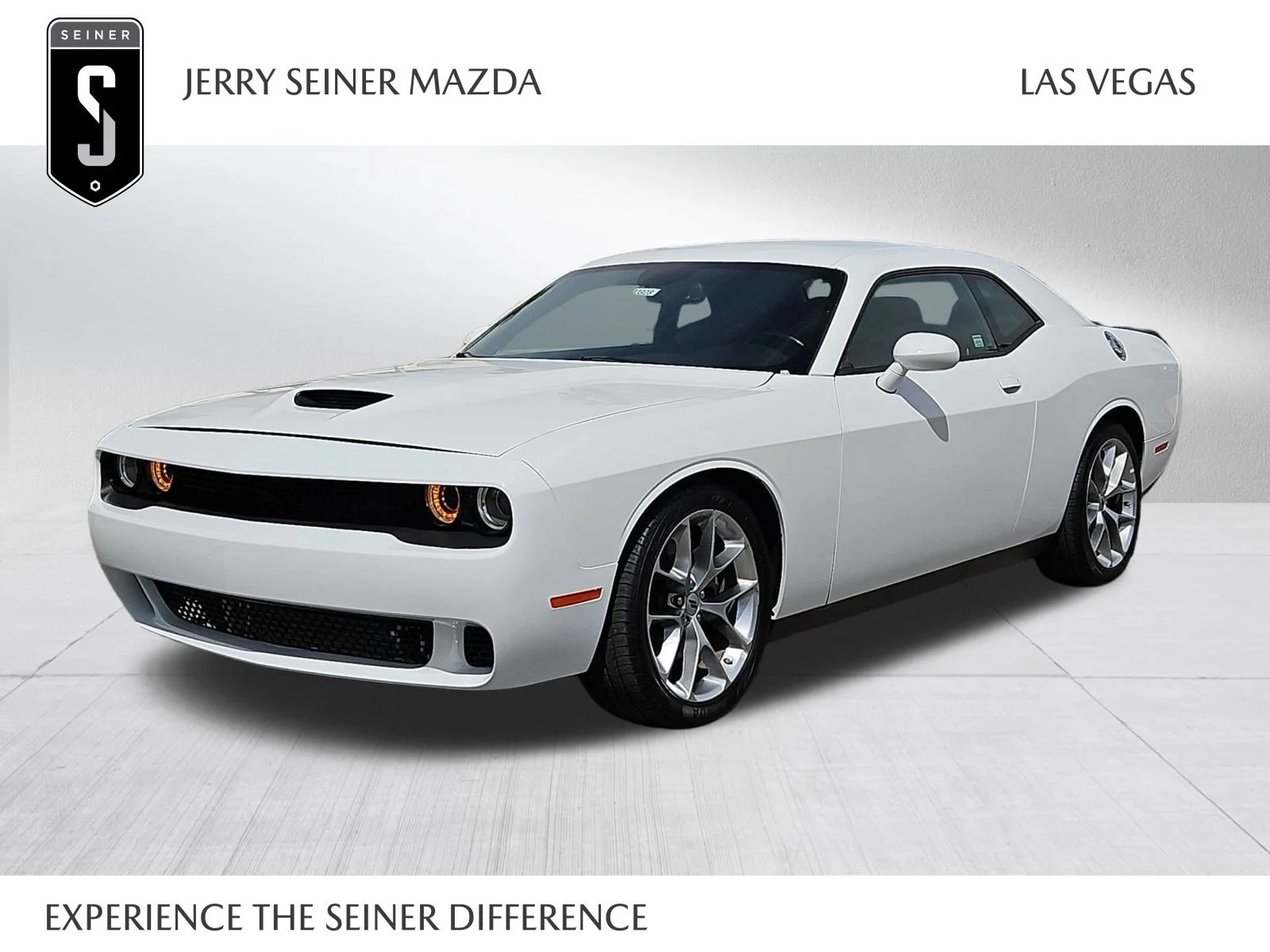 2022 Dodge Challenger GT Auto's photo
