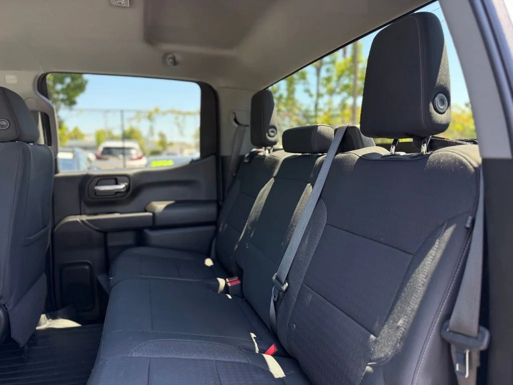 Used 2022 Silver Chevrolet LT image 24