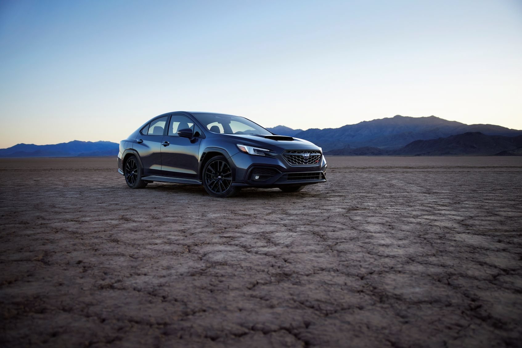New 2026 MAGNETITE GRAY METALLIC Subaru Limited image 2