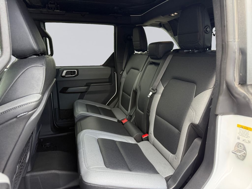 Used 2024 White Ford Black Diamond image 18