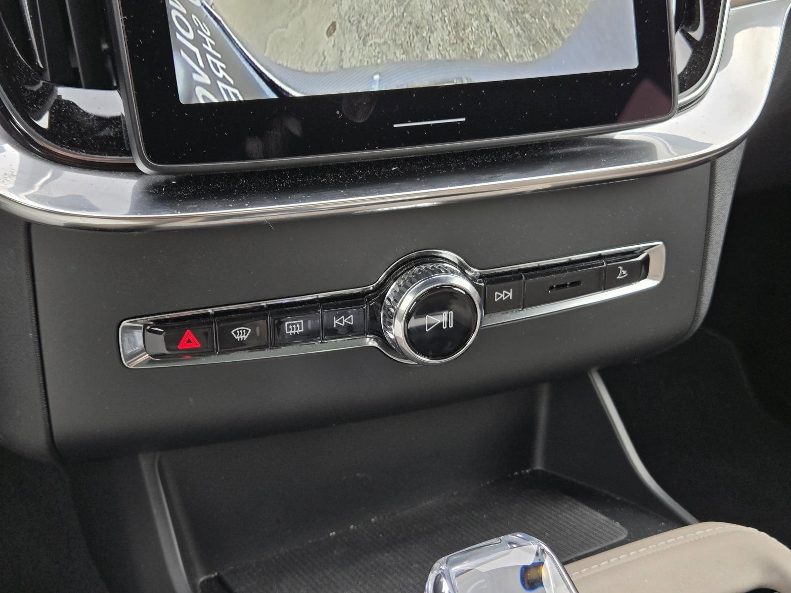 2026 Volvo XC90 Ultra - Photo 18