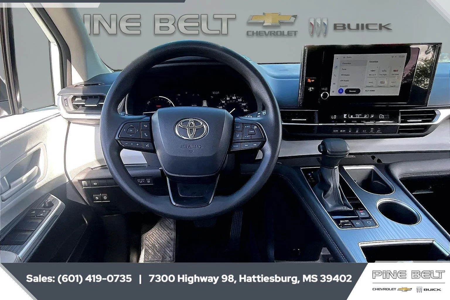 Used 2025 Summit White Toyota LE image 5