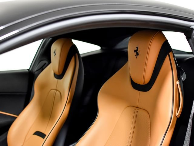 Used 2021 Black Ferrari Base image 5