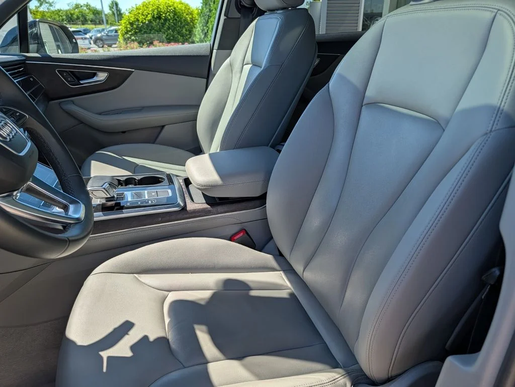 Used 2023 Black Audi 45 Premium Plus image 10