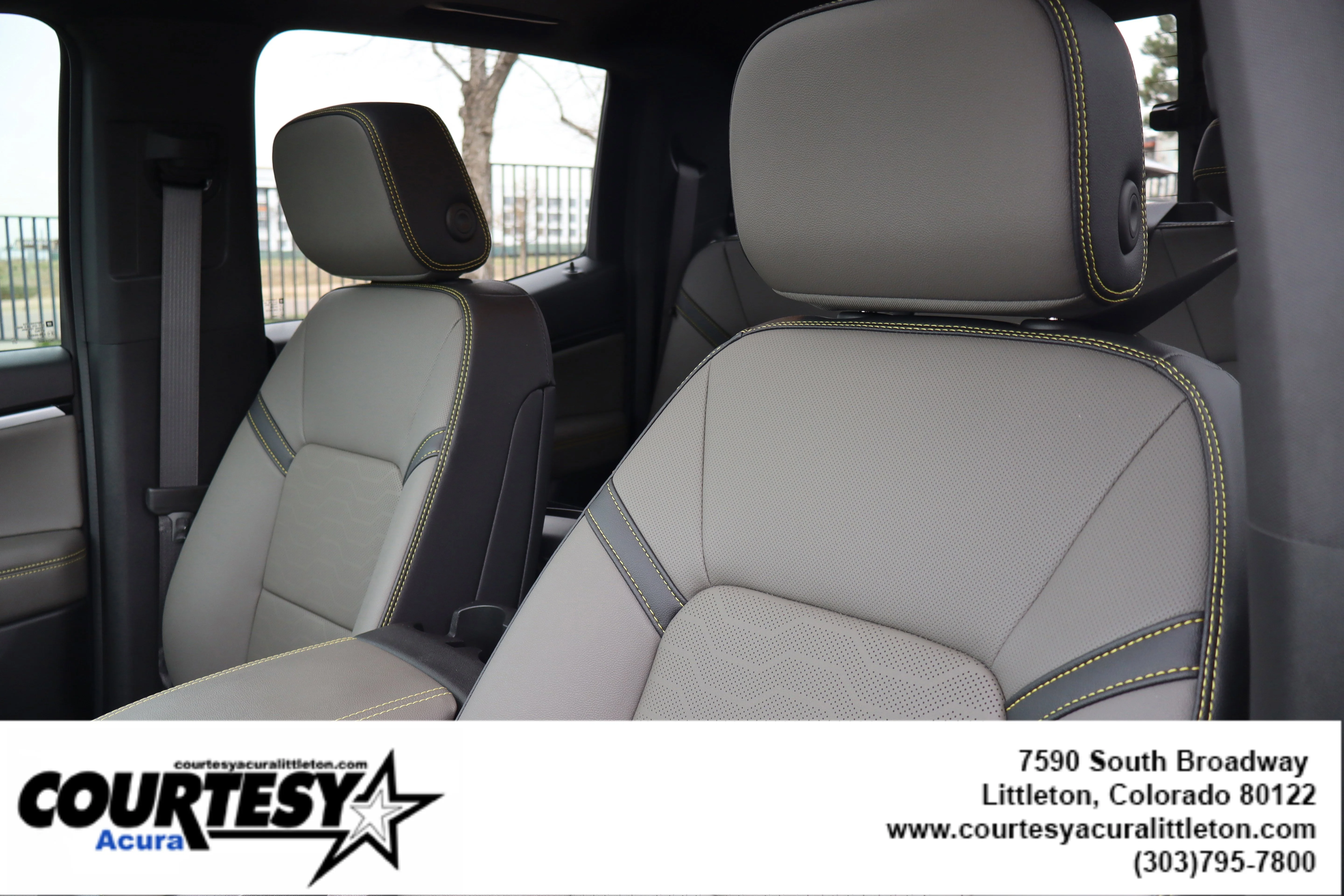Used 2025 Black Chevrolet 4WD ZR2 image 22