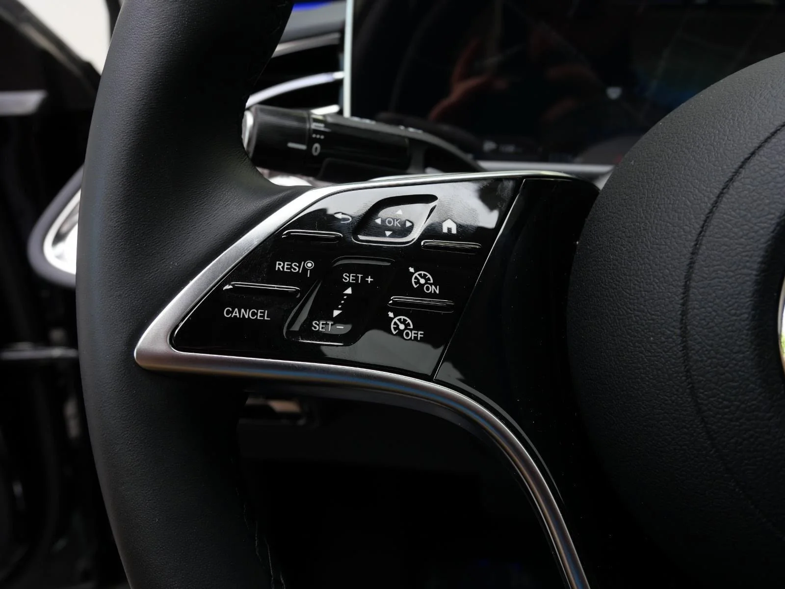 Certified Used 2025 Black Mercedes-Benz E 350 image 20