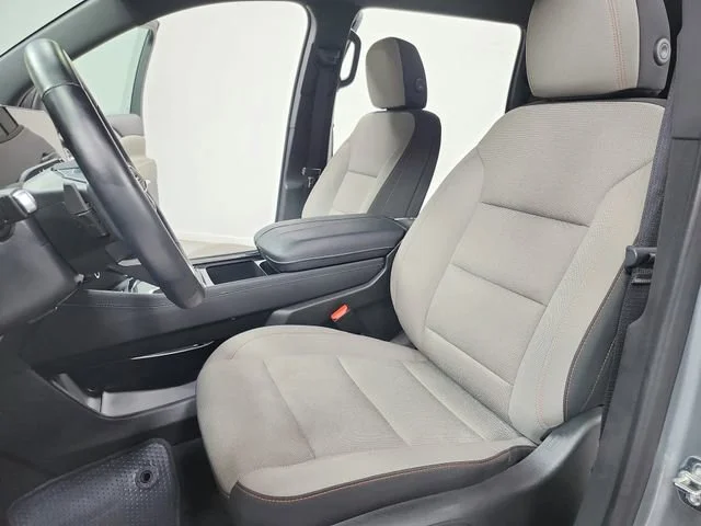 Used 2025 Sterling Gray Metallic Chevrolet LT image 19