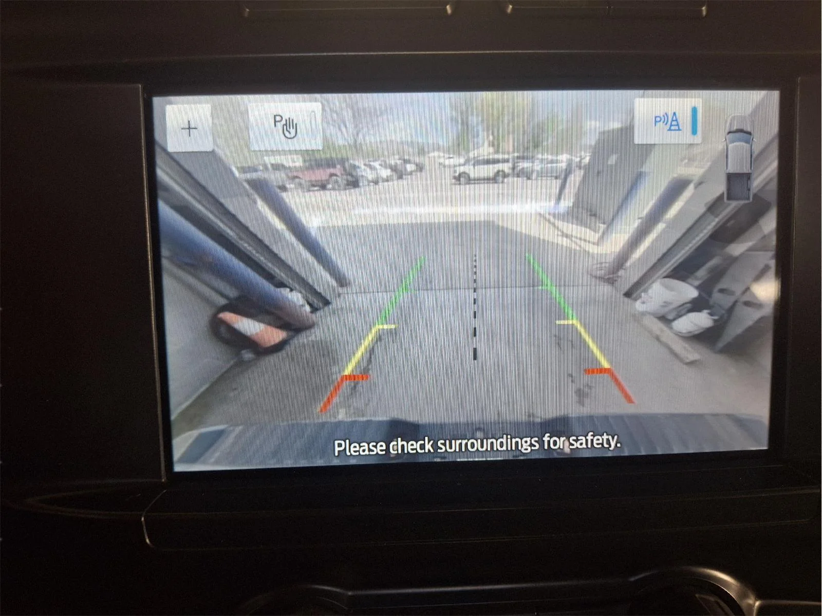 Used 2023 Iconic Silver Ford XLT image 25