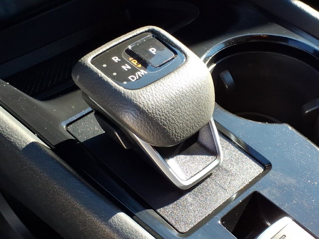 Used 2023 Gun Metallic Nissan S *only 4k miles!* image 23
