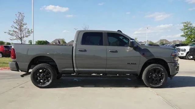 2026 RAM 2500 Laramie - Photo 10