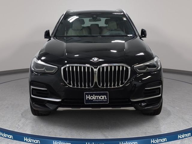 Used 2022 Jet Black BMW xDrive40i image 3