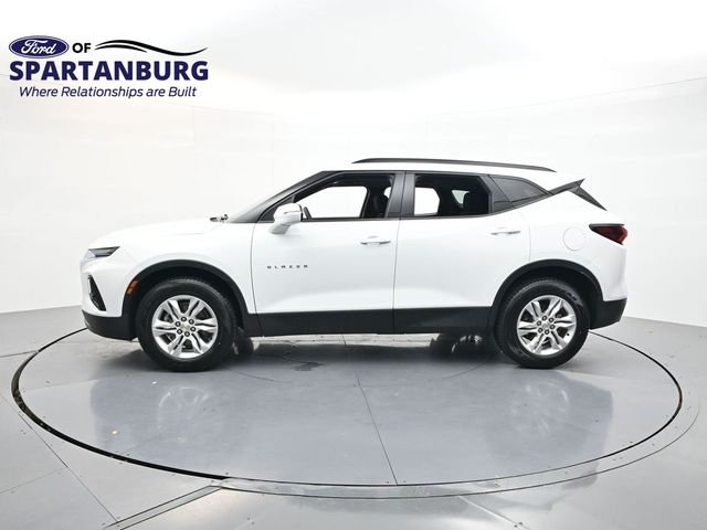 Used 2022 Summit White Chevrolet LT image 3