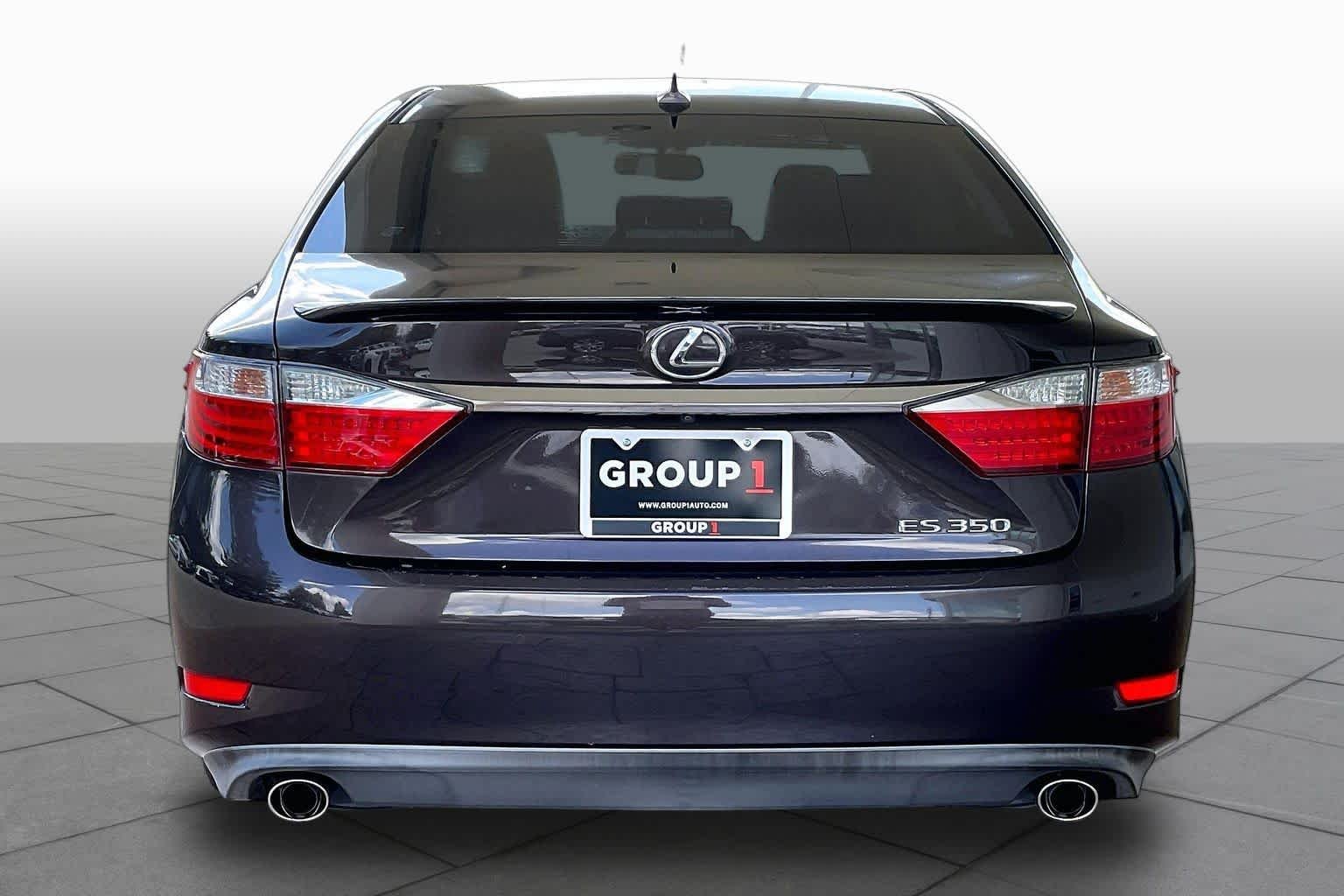 Pre-Owned 2014 Lexus ES 350