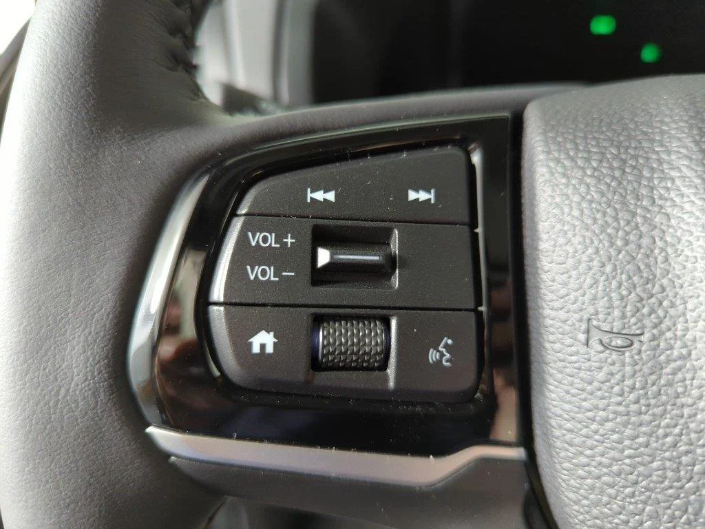 2026 Honda Odyssey Elite - Photo 17