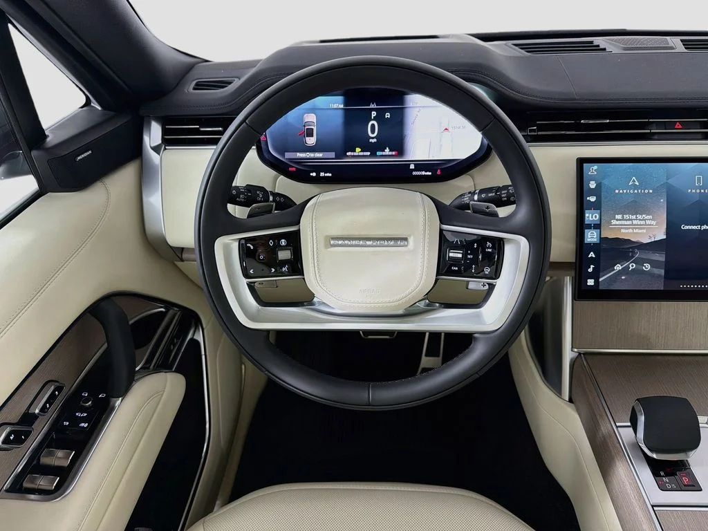 New 2026 Fuji White Land Rover SE image 24
