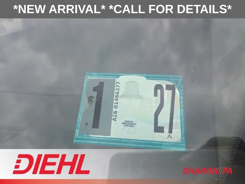 Used 2022 Gray Ford XLT image 9