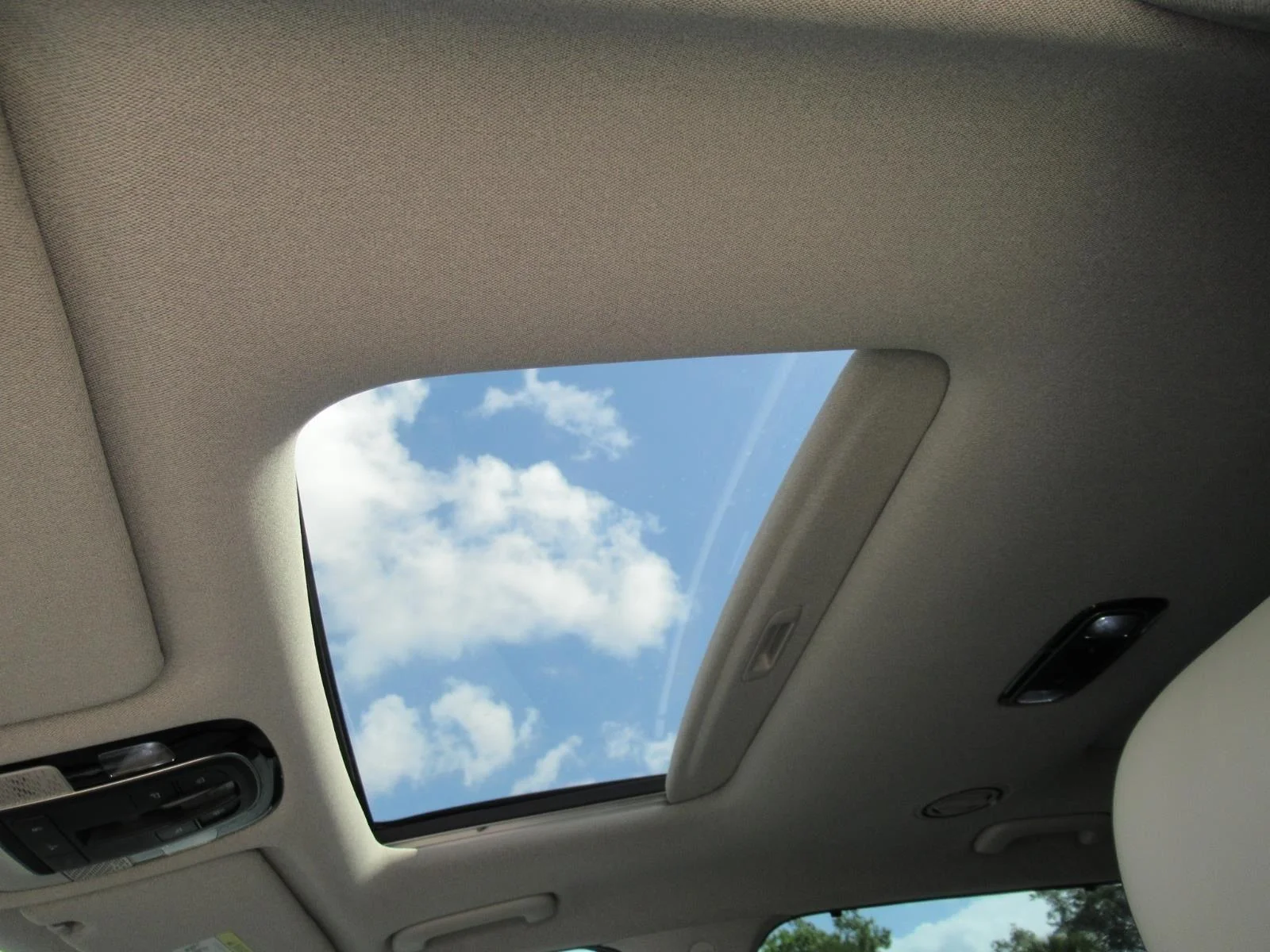 Used 2021 Blue Hyundai Limited image 20