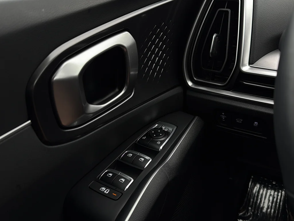 Used 2026 Ebony Black Kia EX image 11