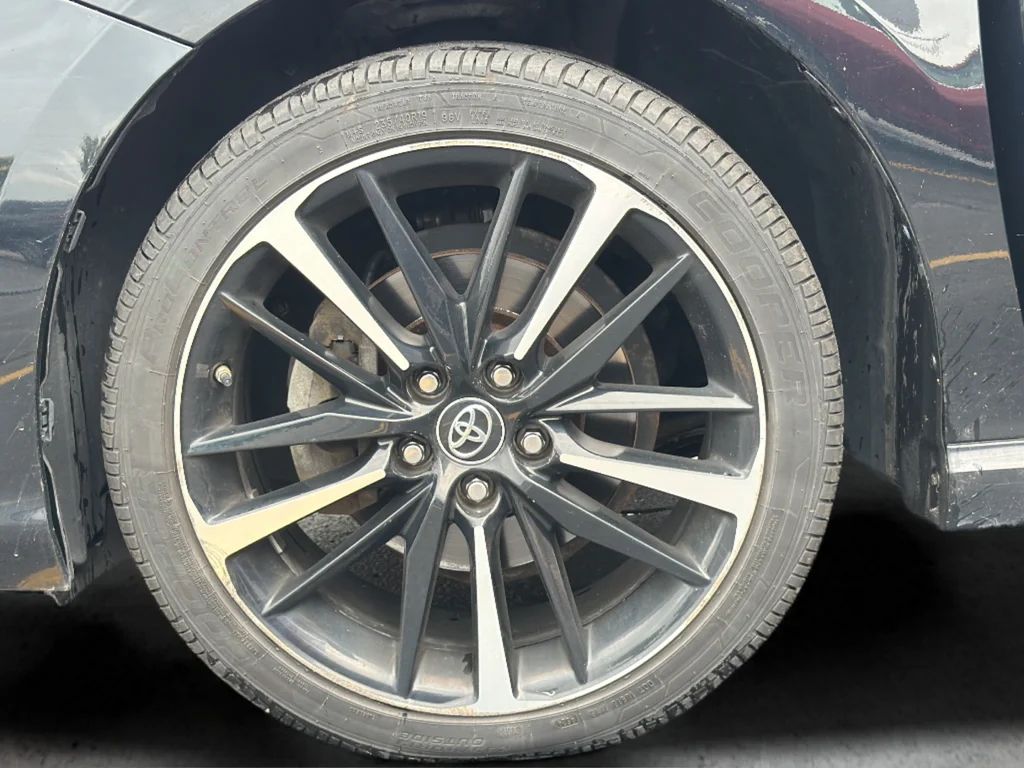 Used 2018 Black Toyota XSE image 9