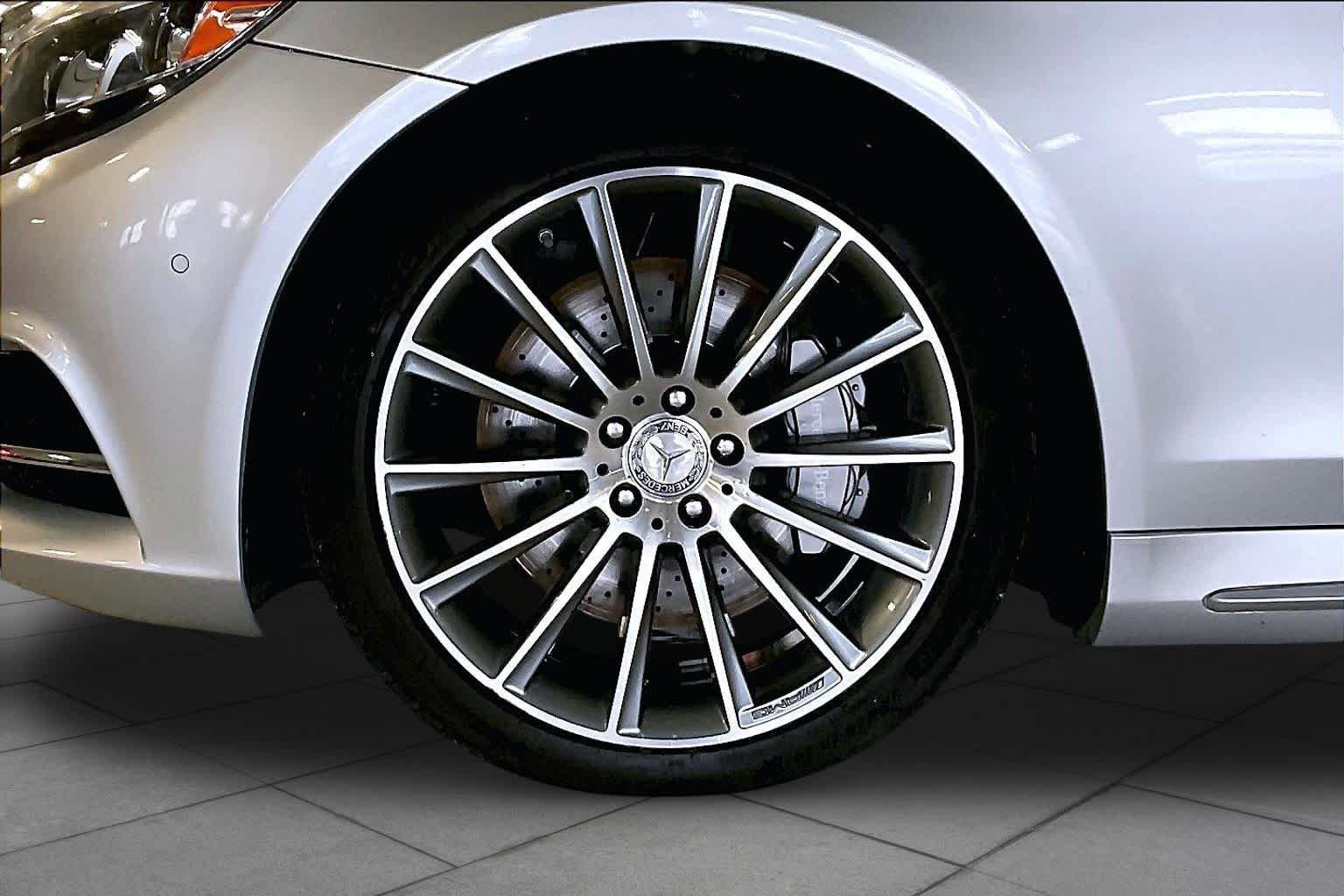 Used 2016 Iridium Silver Metallic Mercedes-Benz S 550 image 10