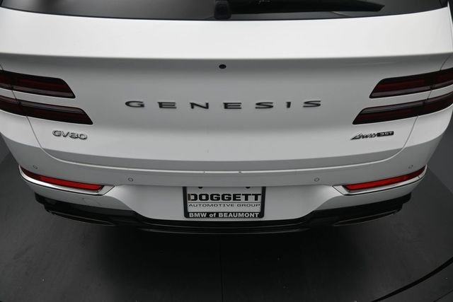 Used 2023 White Genesis 3.5T image 10