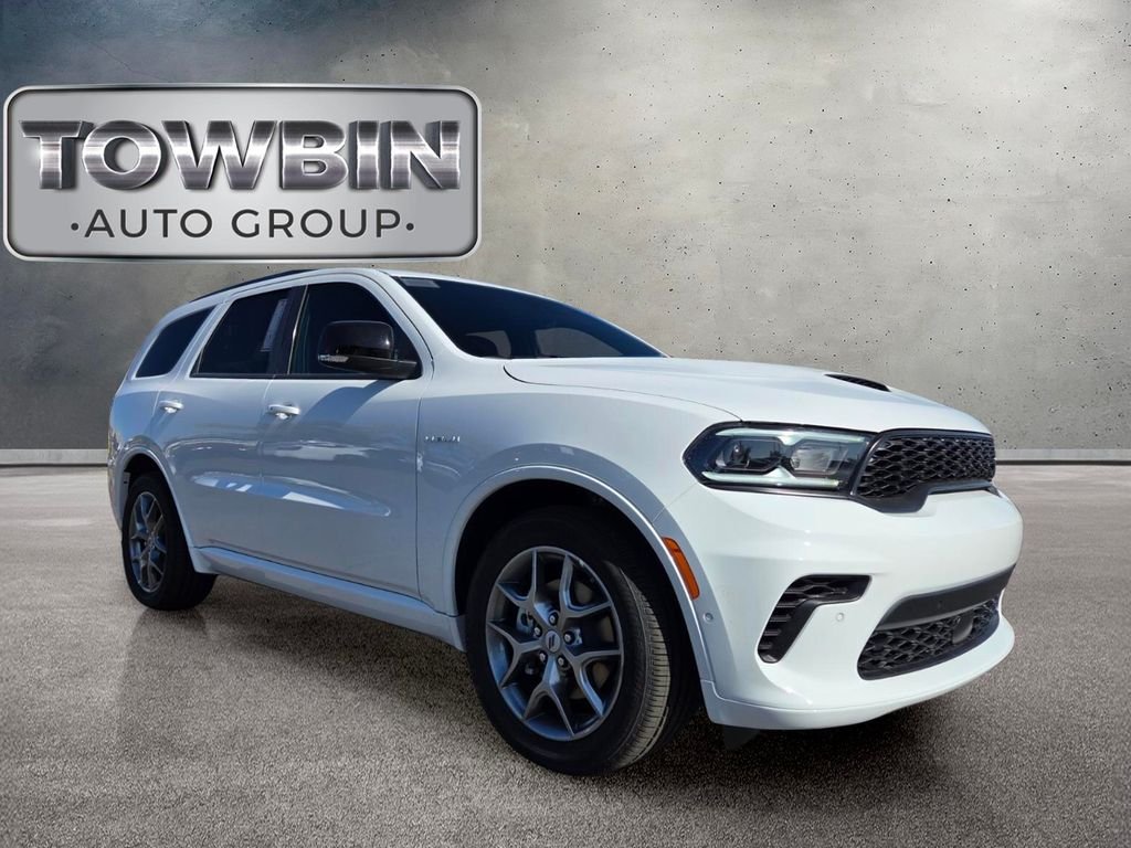 New 2026 White Knuckle Clear-Coat Exterior Paint Dodge GT Plus HEMI V8 image 2