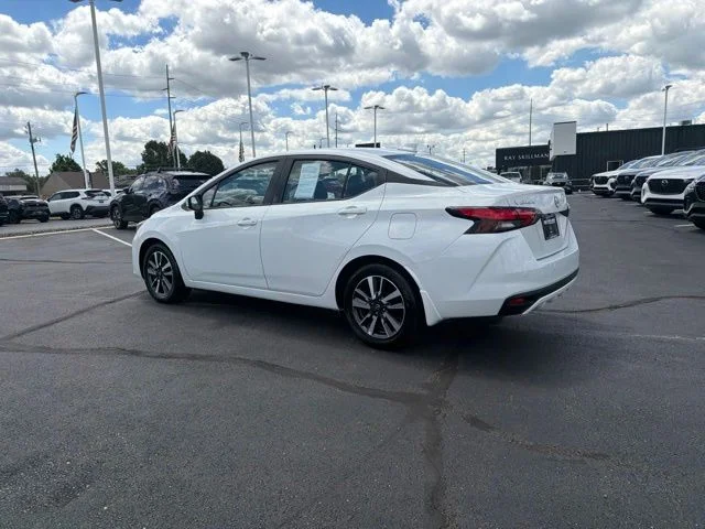 Used 2024 White Nissan 1.6 SV image 17
