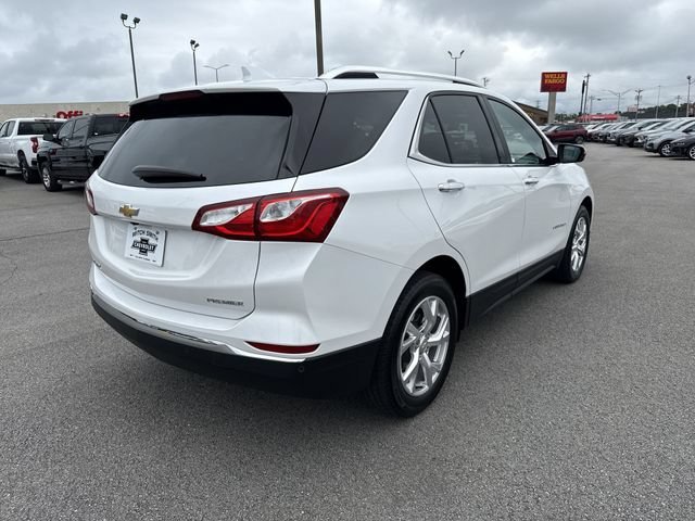 Used 2020 IRIDESCENT PEARL TRICOAT Chevrolet Premier image 14