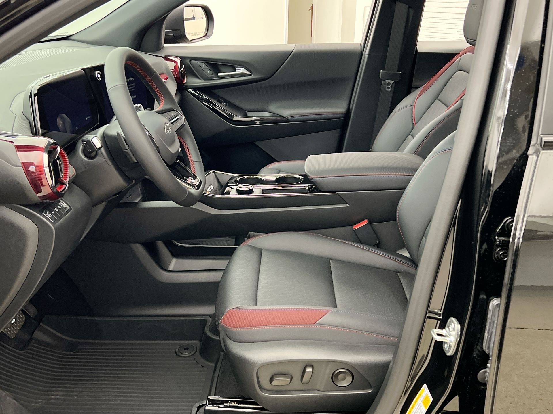 2026 Chevrolet Equinox RS - Photo 63
