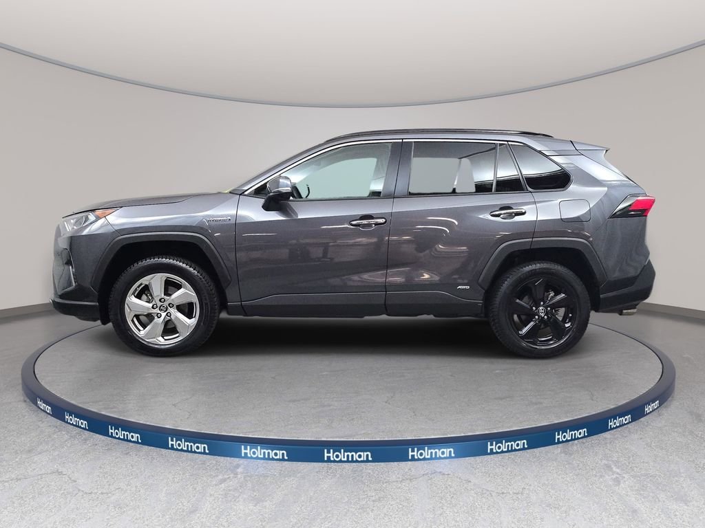 Used 2019 Gray Toyota Limited image 9