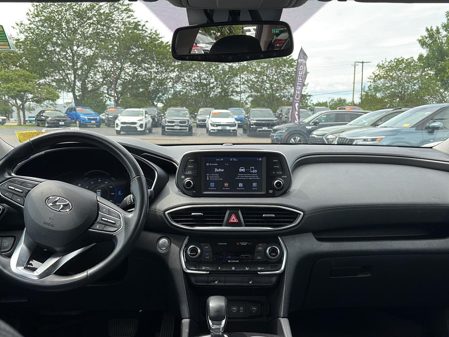 Used 2020 Rainforest Hyundai SEL image 2
