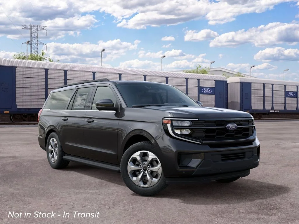 New 2027 Dark Matter Gray Metallic Ford Active image 4