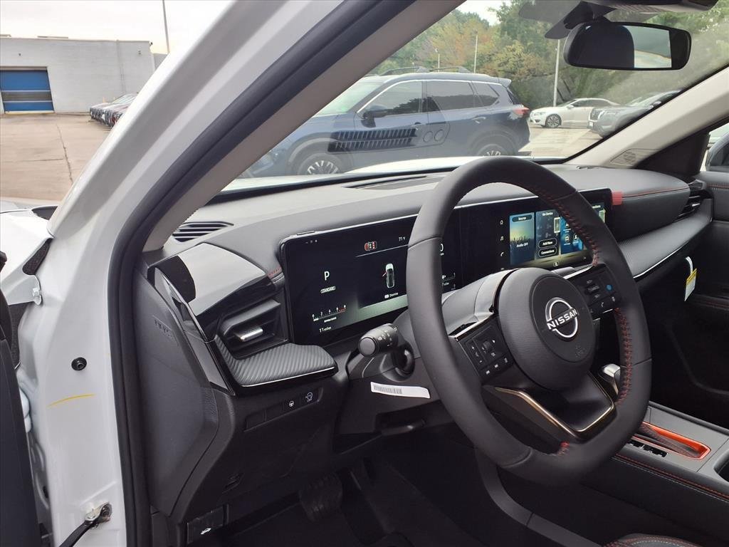 2026 Nissan KICKS SR - Photo 15