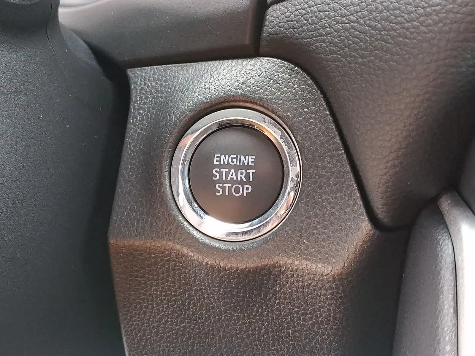 Used 2025 Magnetic Gray Metallic Toyota XLE Premium image 24