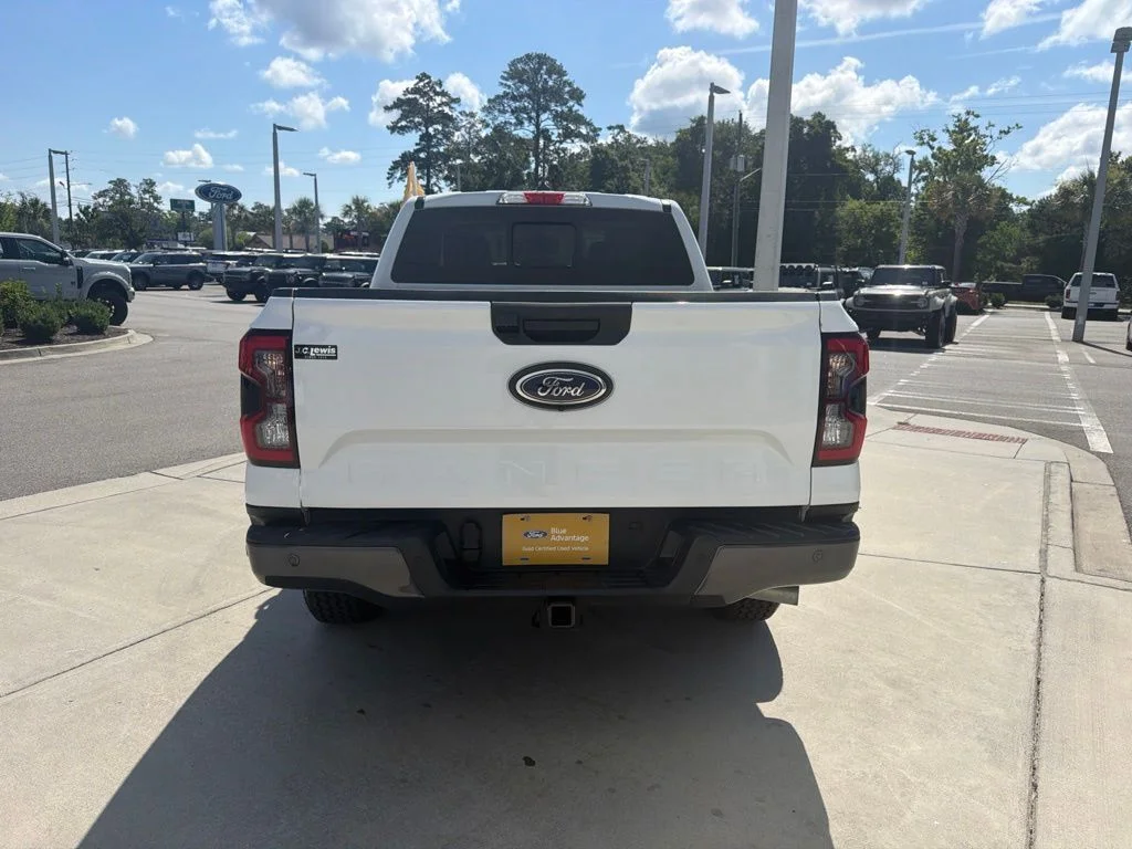 Certified Used 2024 Oxford White Ford XLT image 6
