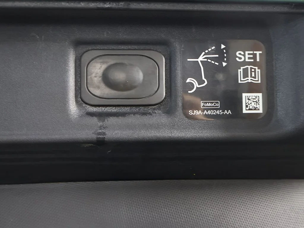 Used 2025 Green Metallic Ford Premium image 53
