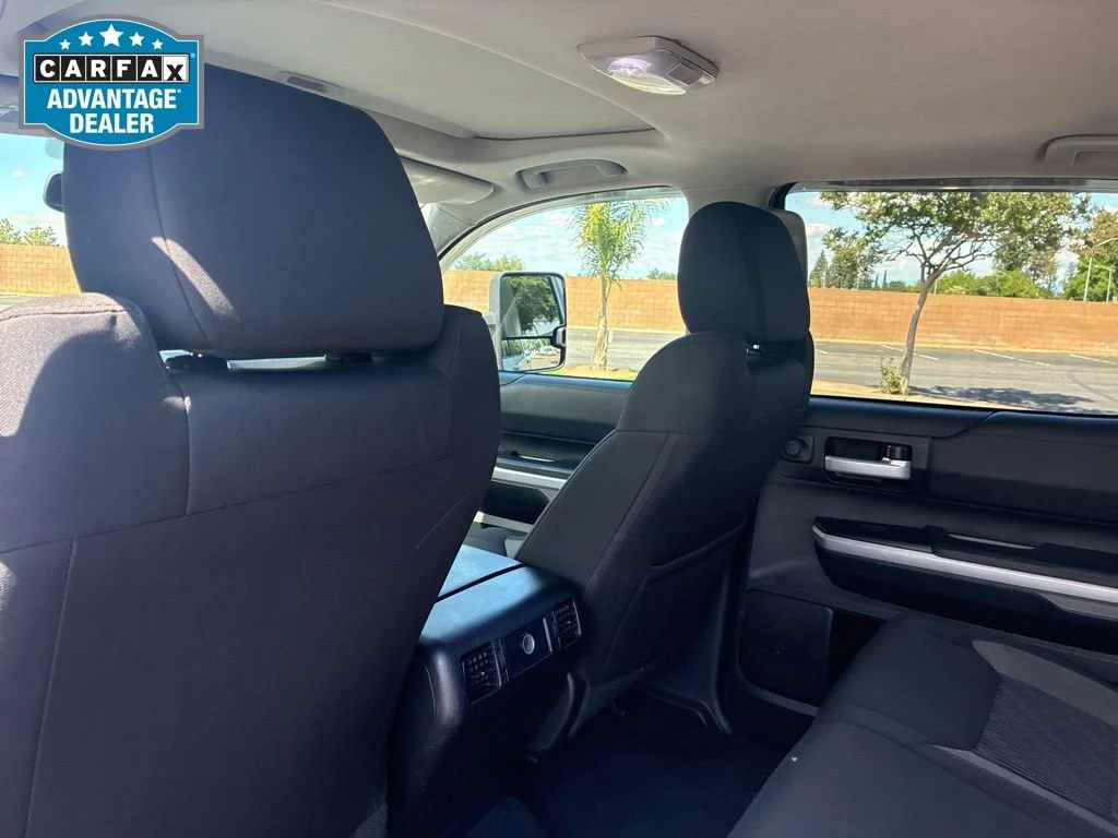 Used 2017 Silver Sky Meta Toyota SR5 image 18