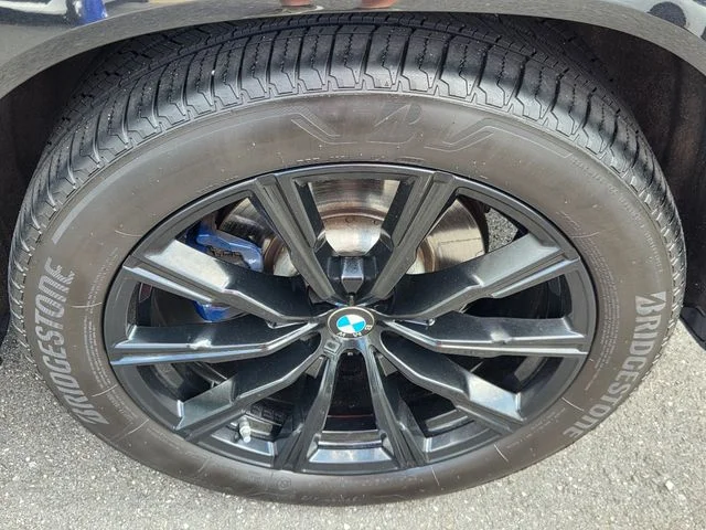 Certified Used 2024 Black Sapphire Metallic BMW xDrive40i image 10