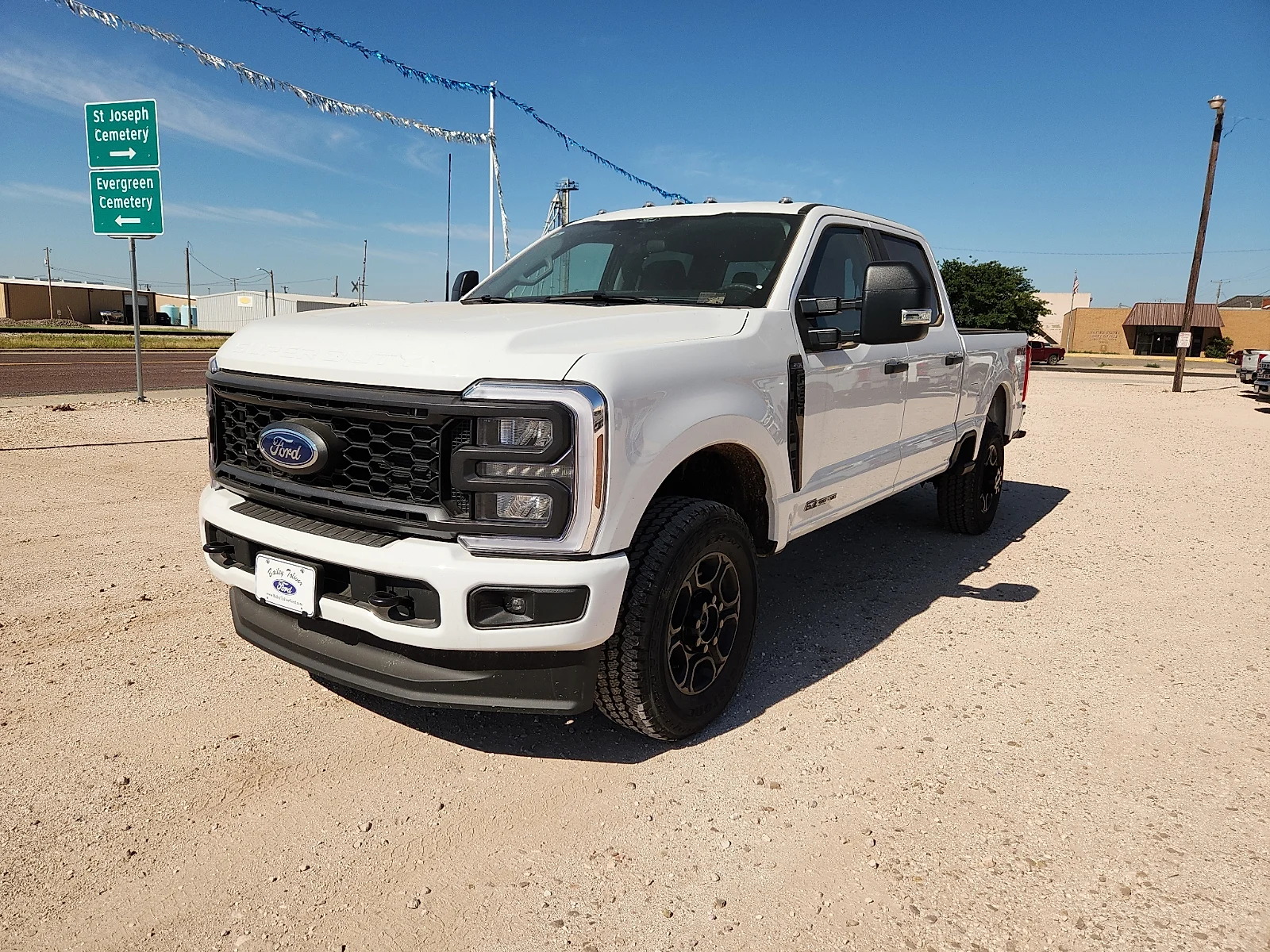 New 2026 Oxford White Ford F-250® XL image 3
