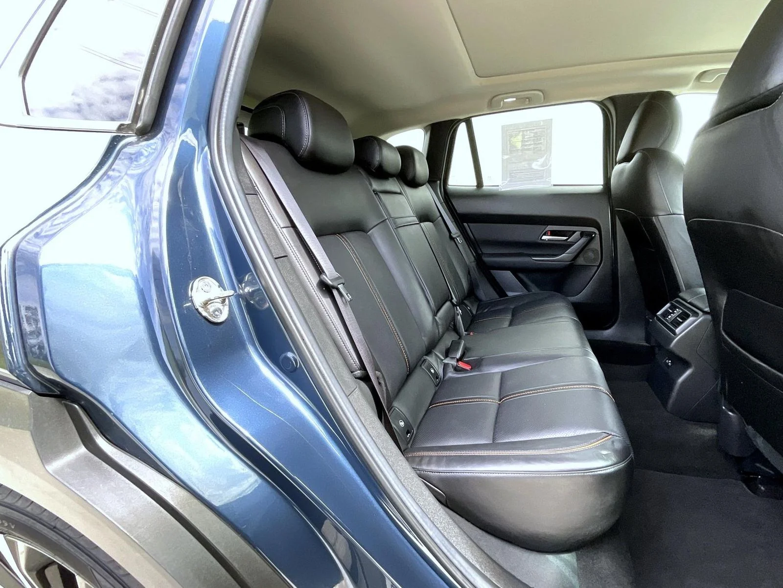 Used 2025 Blue Mazda 2.5 S Premium Plus Package image 19