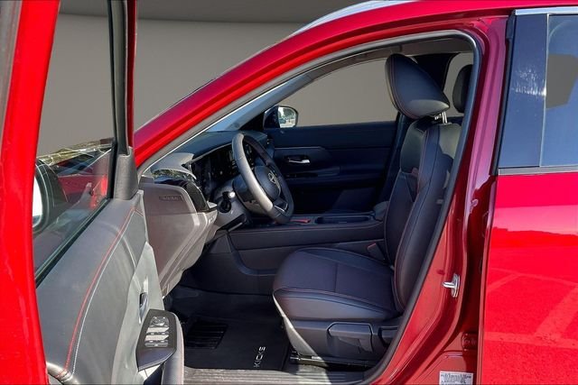 Used 2026 Red Nissan SR image 23