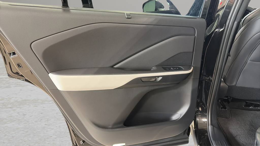 New 2026 Caviar Lexus TX 500h F SPORT PERFORMANCE PREMIUM AWD image 17