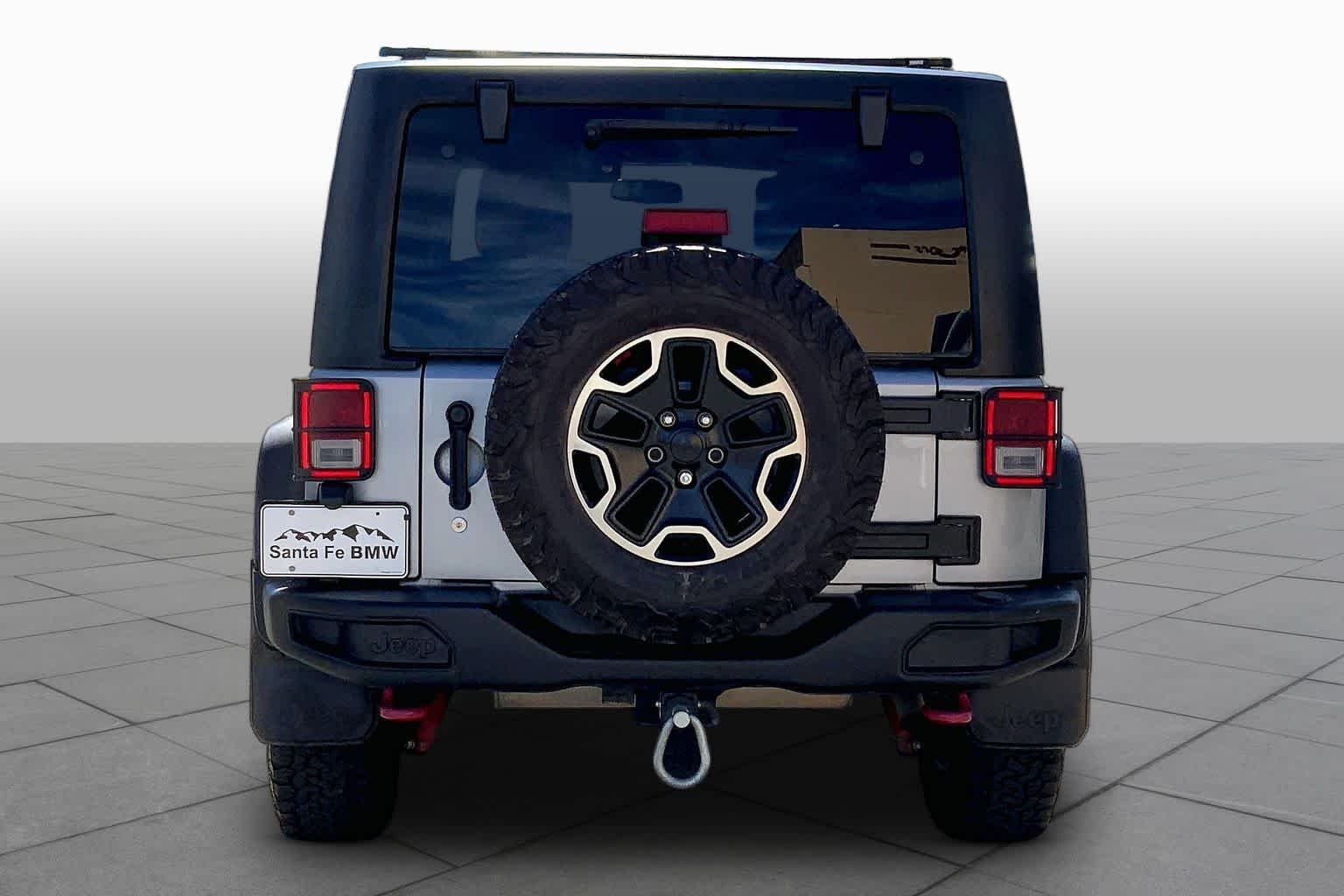 Used 2015 Billet Silver Metallic Clearcoat Jeep Rubicon Hard Rock image 4