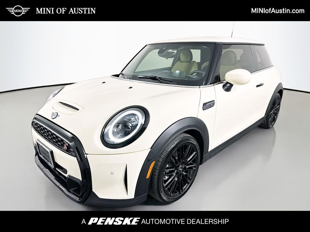 2023 MINI Cooper Cooper S 3 Door's photo