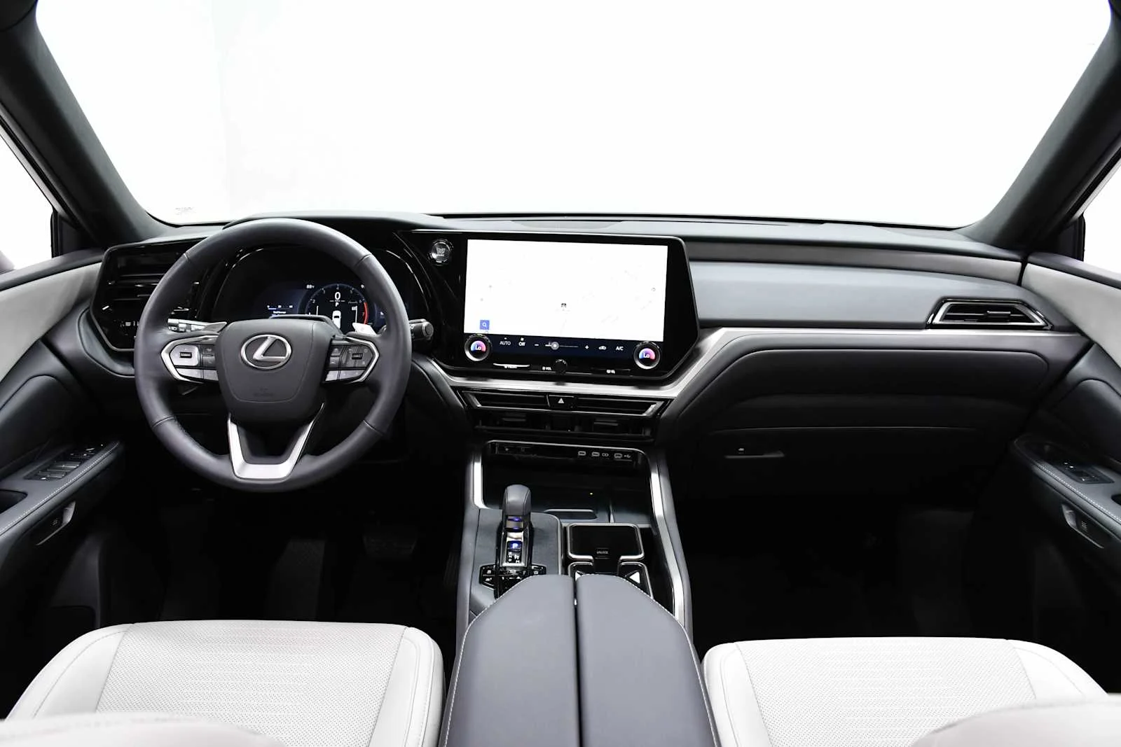 Used 2026 Wind Chill Pearl Lexus Premium image 18