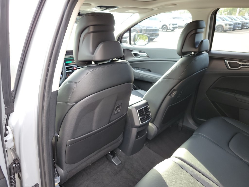 New 2027 Wolf Gray Kia EX image 17