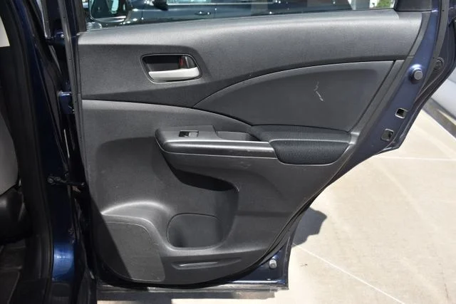 2015 Honda CR-V LX - Photo 15