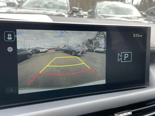 New 2025 Silver Hyundai SE image 24